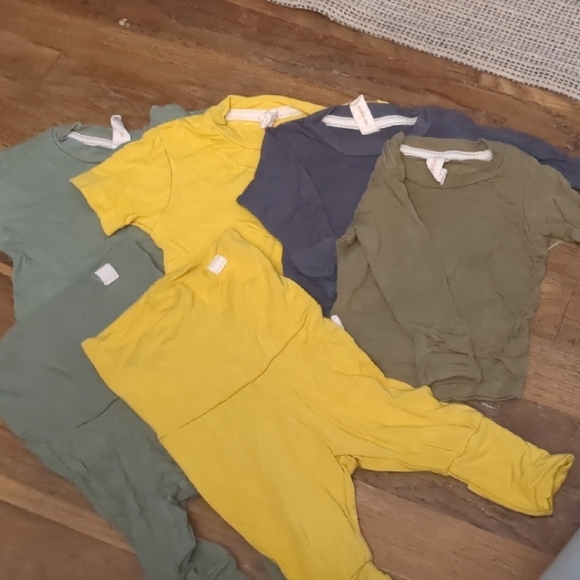 Kids Matching Set in Yellow, Green, and Blue